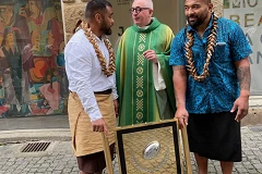 Joueurs du RCV à la cathédrale